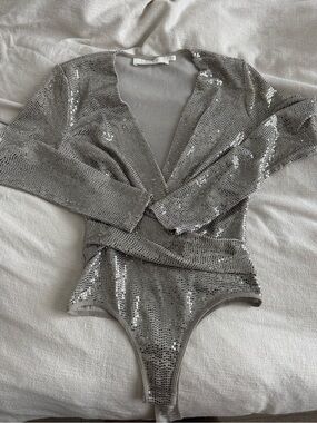 Astr the Label Sparkly Long-Sleeve Bodysuit
